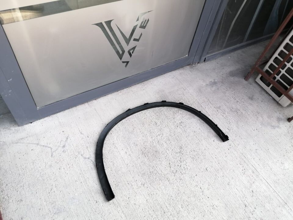 BMW X5-X6 SERİSİ ÖN ÇAMURLUK KAPLAMASI - L - F15.F16 YAN SANAYİ