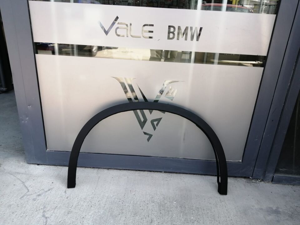 BMW X5-X6 SERİSİ ÖN ÇAMURLUK KAPLAMASI - R - F15.F16 YAN SANAYİ