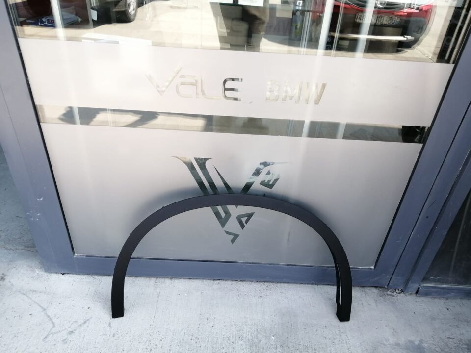 BMW X5-X6 SERİSİ ÖN ÇAMURLUK KAPLAMASI - R - F15.F16 YAN SANAYİ