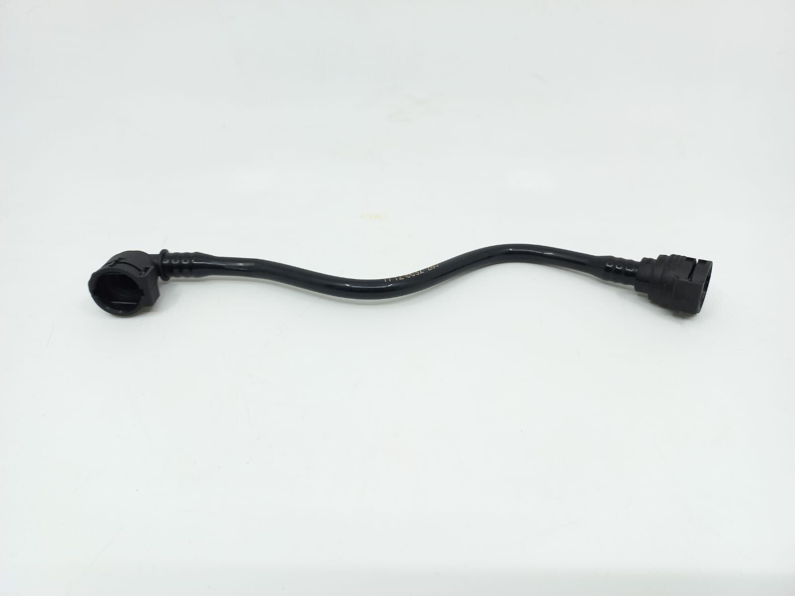 BMW 5 SERİSİ RADYATÖR İNCE SU DEPO HORTUMU G30 YAN SANAYİ