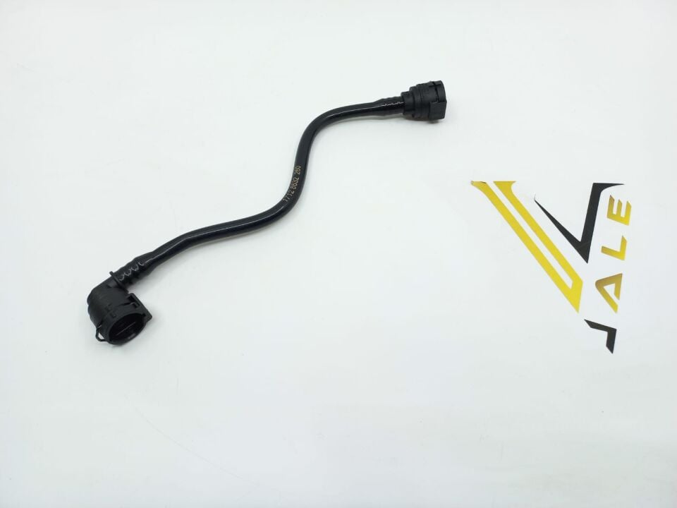 BMW 5 SERİSİ RADYATÖR İNCE SU DEPO HORTUMU G30 YAN SANAYİ