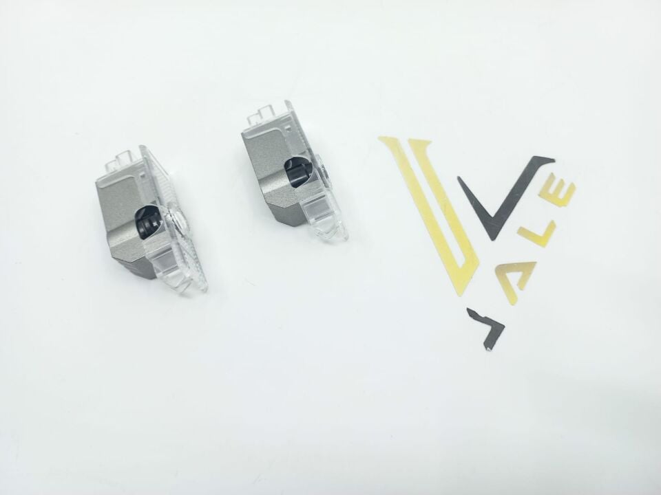 BMW 3-5 SERİSİ KAPI ALTI AYDINLATMASI LOGO TAKIM E87.F20.F30.E90.E92.F32 YAN SANAYİ