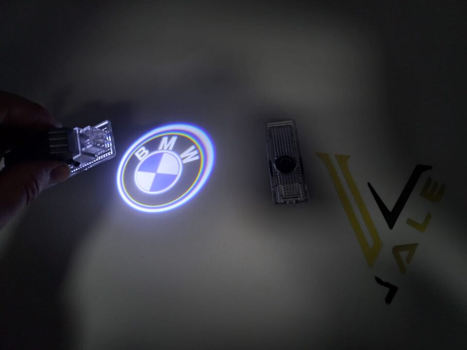 BMW 3-5 SERİSİ KAPI ALTI AYDINLATMASI LOGO TAKIM E87.F20.F30.E90.E92.F32 YAN SANAYİ