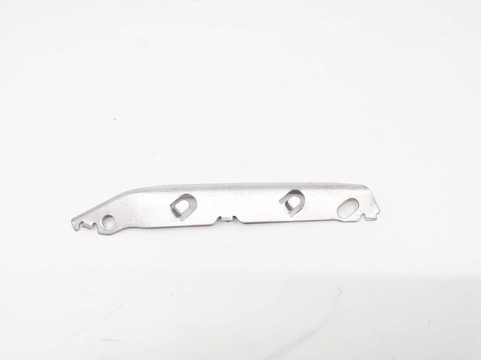 BMW 3 SERİSİ ÖN TAMPON BRAKETİ - L - E90 YAN SANAYİ