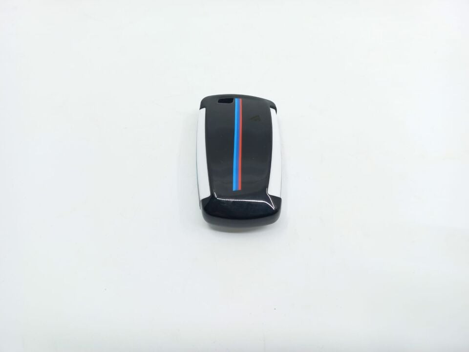 BMW 3-5 SERİSİ ANAHTARLIK KILIFI PLASTİK - M KARBON - ŞERİTLİ F10.F20.F30 YAN SANAYİ