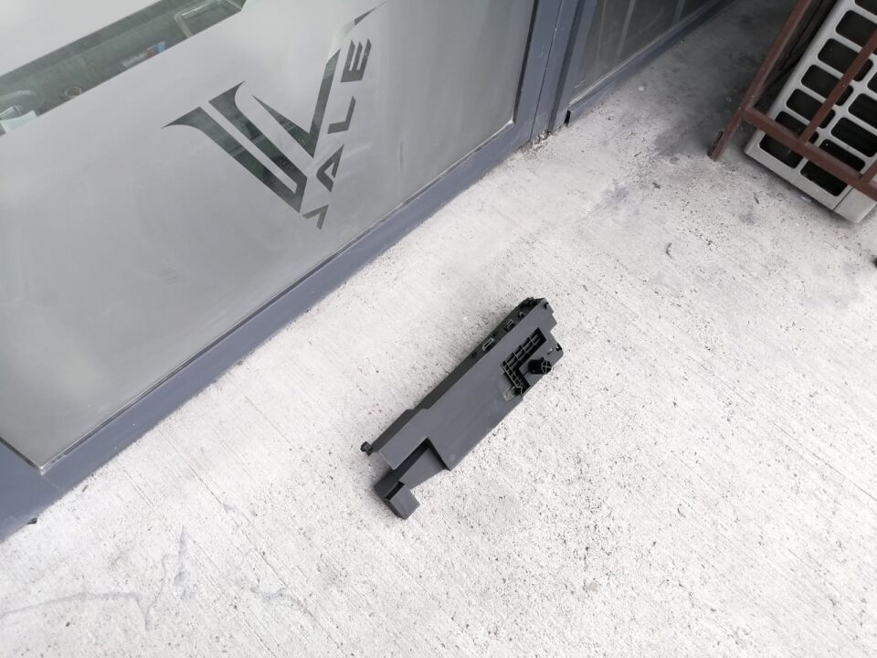 BMW 5 SERİSİ RADYATÖR YAN TUTUCU BRAKETİ - R - F10 YAN SANAYİ