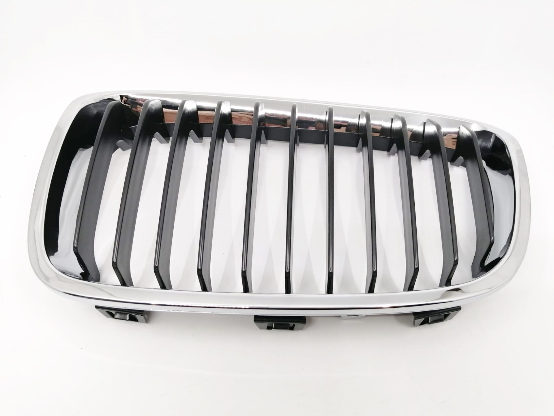 BMW 1 SERİSİ ÖN PANJUR - L - BASİS F20 YAN SANAYİ