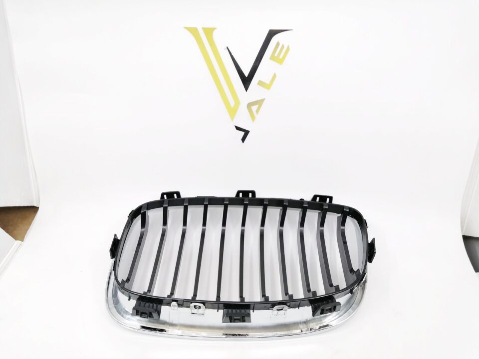 BMW 1 SERİSİ ÖN PANJUR - R - BASİS F20 YAN SANAYİ