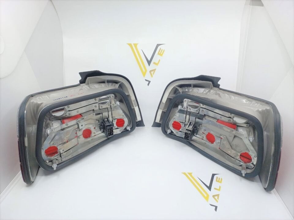 BMW 3 SERİSİ STOP LAMBASI R L E36/4 DEPO