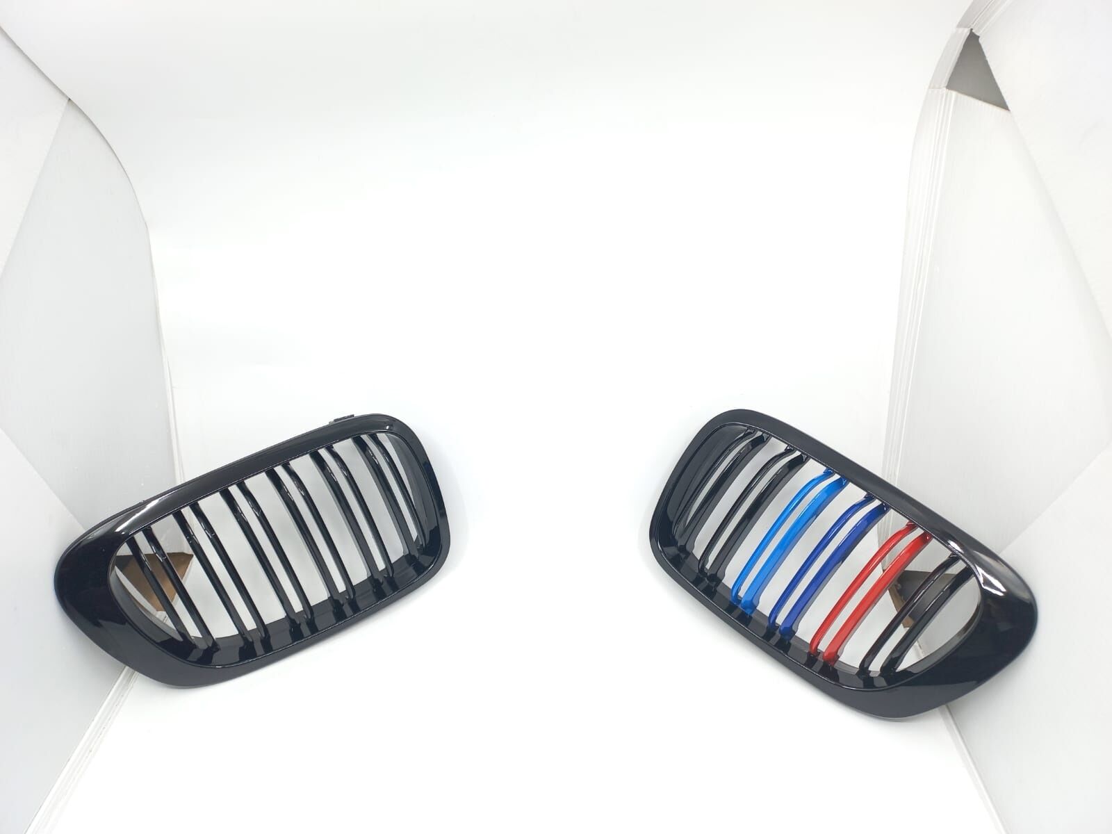 BMW 3 SERİSİ PANJUR SET - PARLAK SİYAH - ÇİFTLİ M RENKLİ E46/2.03/03< YAN SANAYİ