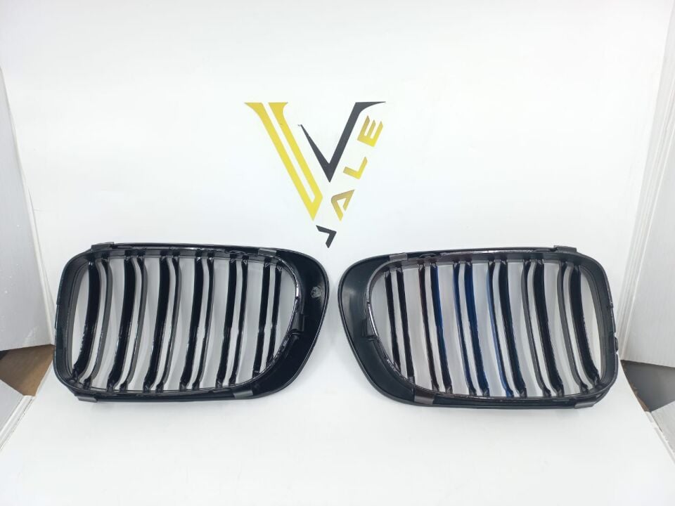 BMW 3 SERİSİ PANJUR SET - PARLAK SİYAH - ÇİFTLİ M RENKLİ E46/2.03/03< YAN SANAYİ