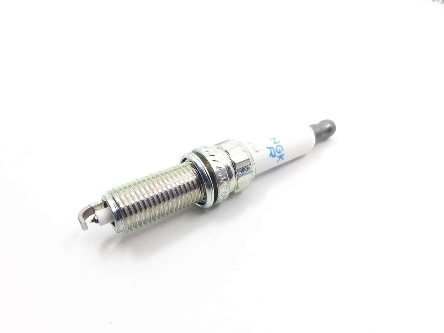 BMW 1-3 SERİSİ ATEŞLEME BUJİSİ 90223 91530 F20.F20 LCI.F21.F30.F30 LCI NGK