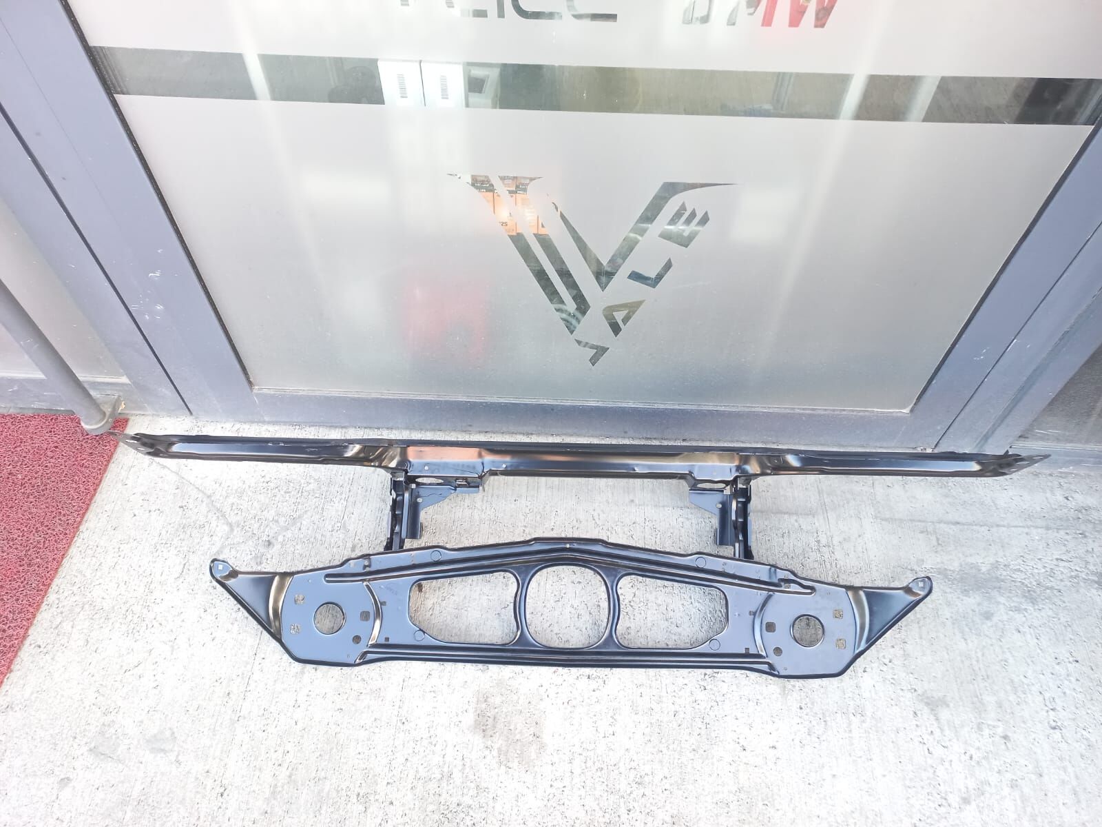 BMW 3 SERİSİ ÖN PANEL E46 YAN SANAYİ