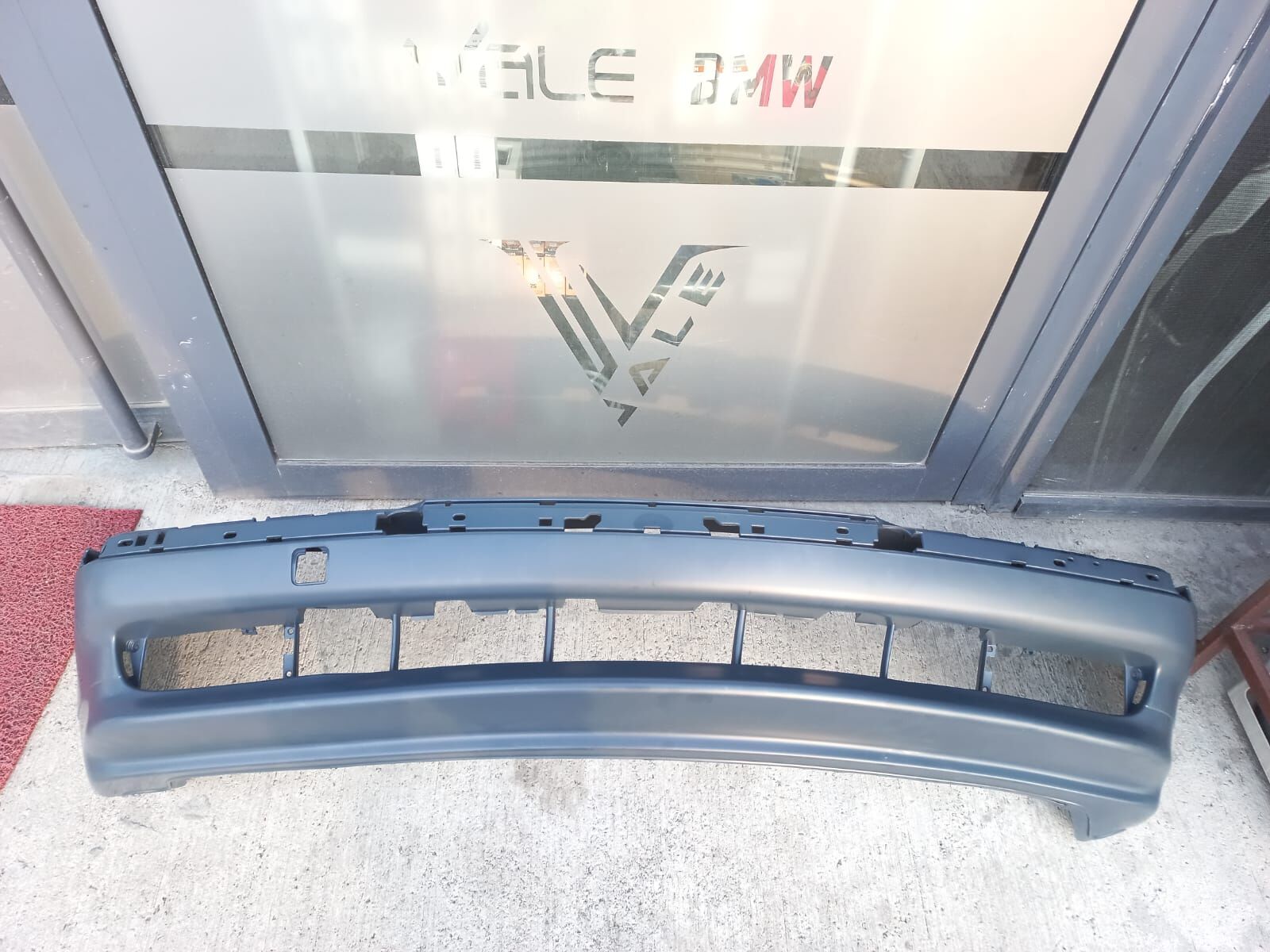 BMW 7 SERİSİ ÖN TAMPON E38 YAN SANAYİ