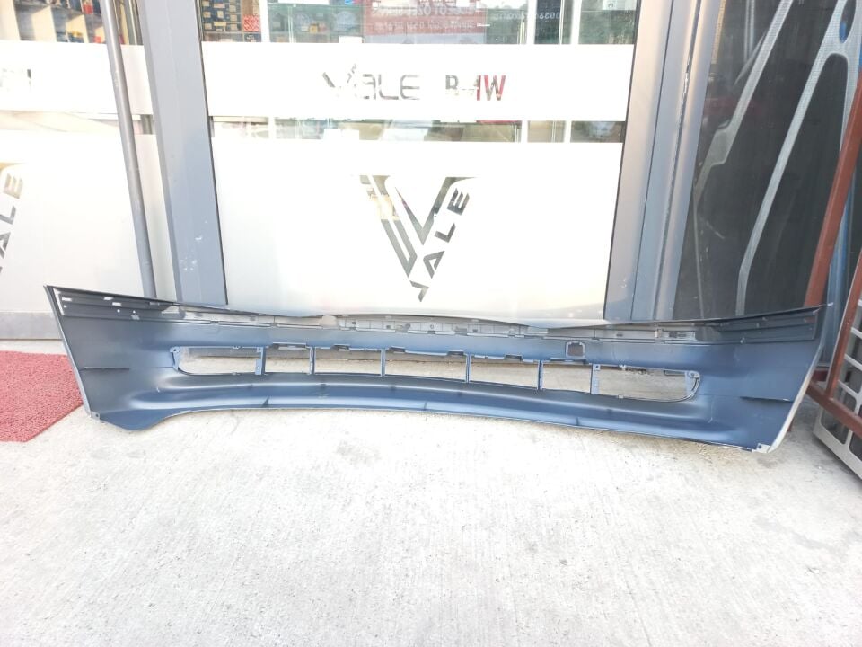 BMW 7 SERİSİ ÖN TAMPON E38 YAN SANAYİ