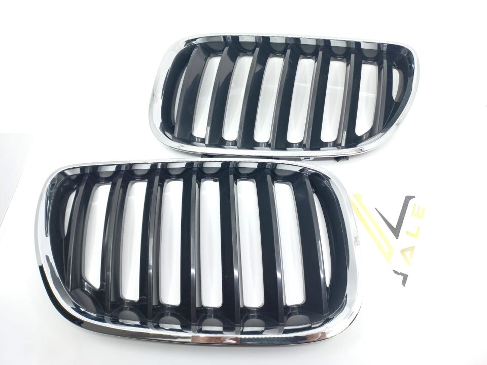 BMW X5 SERİSİ ÖN PANJUR BÖBREK TAKIMI R L DIŞI KROM İÇİ SİYAH E53.Y.M. YAN SANAYİ