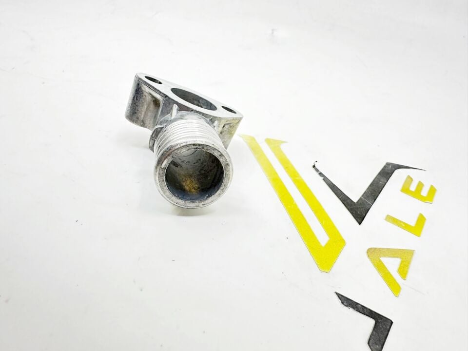 BMW 3-5 SERİSİ SİLİNDİR KAPAK ARKA BORUSU M50.M52.E34.E36.E39 YAN SANAYİ