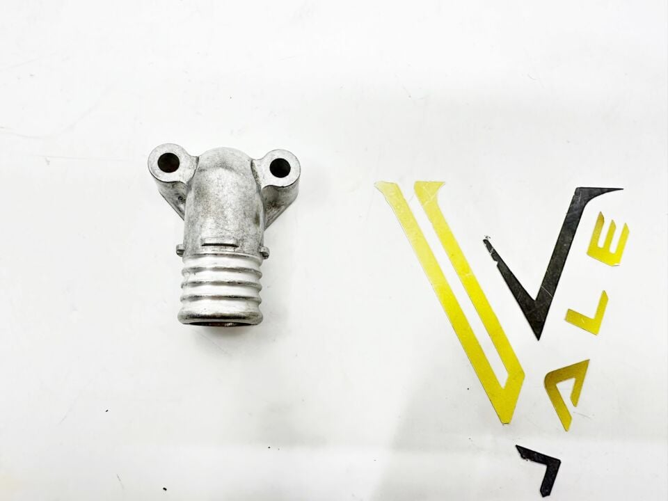 BMW 3-5 SERİSİ SİLİNDİR KAPAK ARKA BORUSU M50.M52.E34.E36.E39 YAN SANAYİ