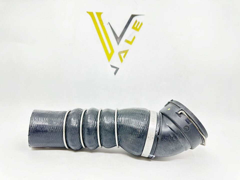 BMW 5 SERİSİ TURBO HORTUMU ŞARJ HAVASI HATTI E60.520d YAN SANAYİ