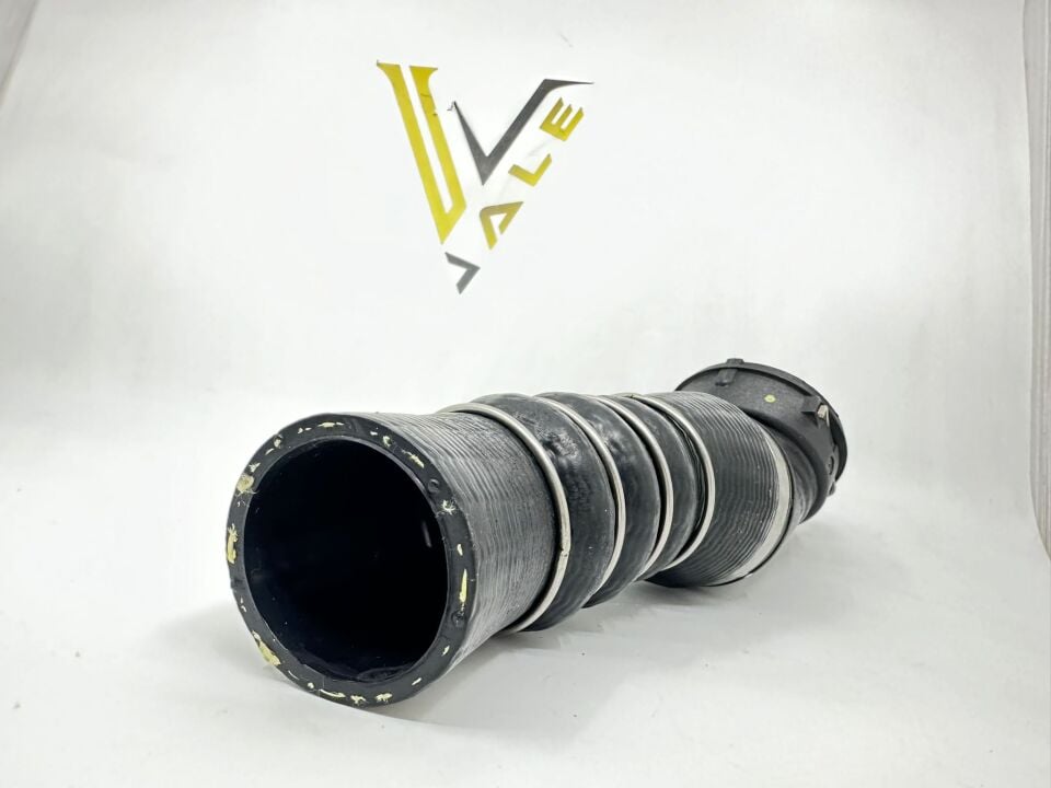 BMW 5 SERİSİ TURBO HORTUMU ŞARJ HAVASI HATTI E60.520d YAN SANAYİ