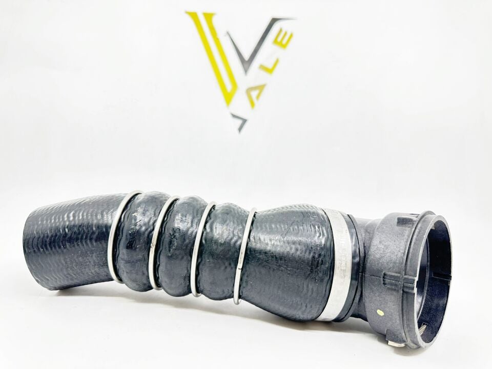 BMW 5 SERİSİ TURBO HORTUMU ŞARJ HAVASI HATTI E60.520d YAN SANAYİ