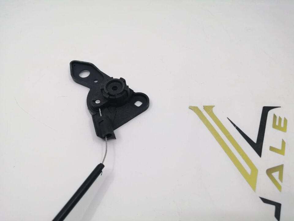 BMW 7 SERİSİ MOTOR KAPUT AÇMA TELİ E38 YAN SANAYİ