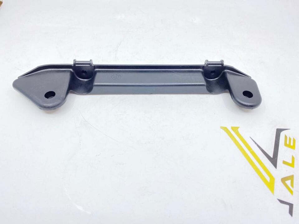 BMW 3 SERİSİ RADYATÖR ÜST TUTUCU BAGLANTI AYAĞI E30 ORJ