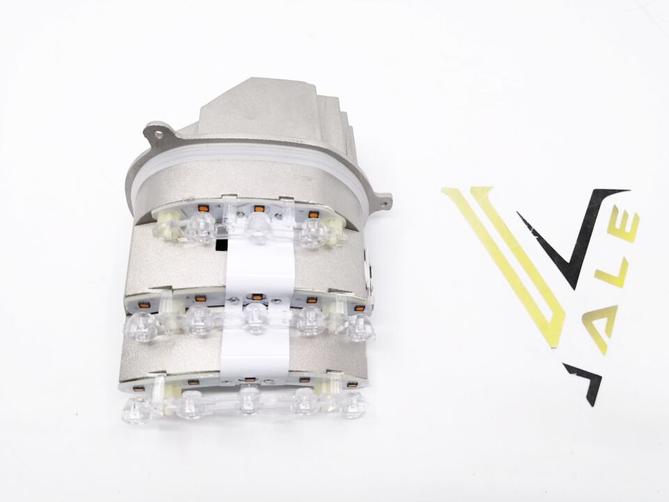 BMW 3 SERİSİ ÖN FAR SİNYALİ İÇİ LEDLİ - R - E90.LCI YAN SANAYİ