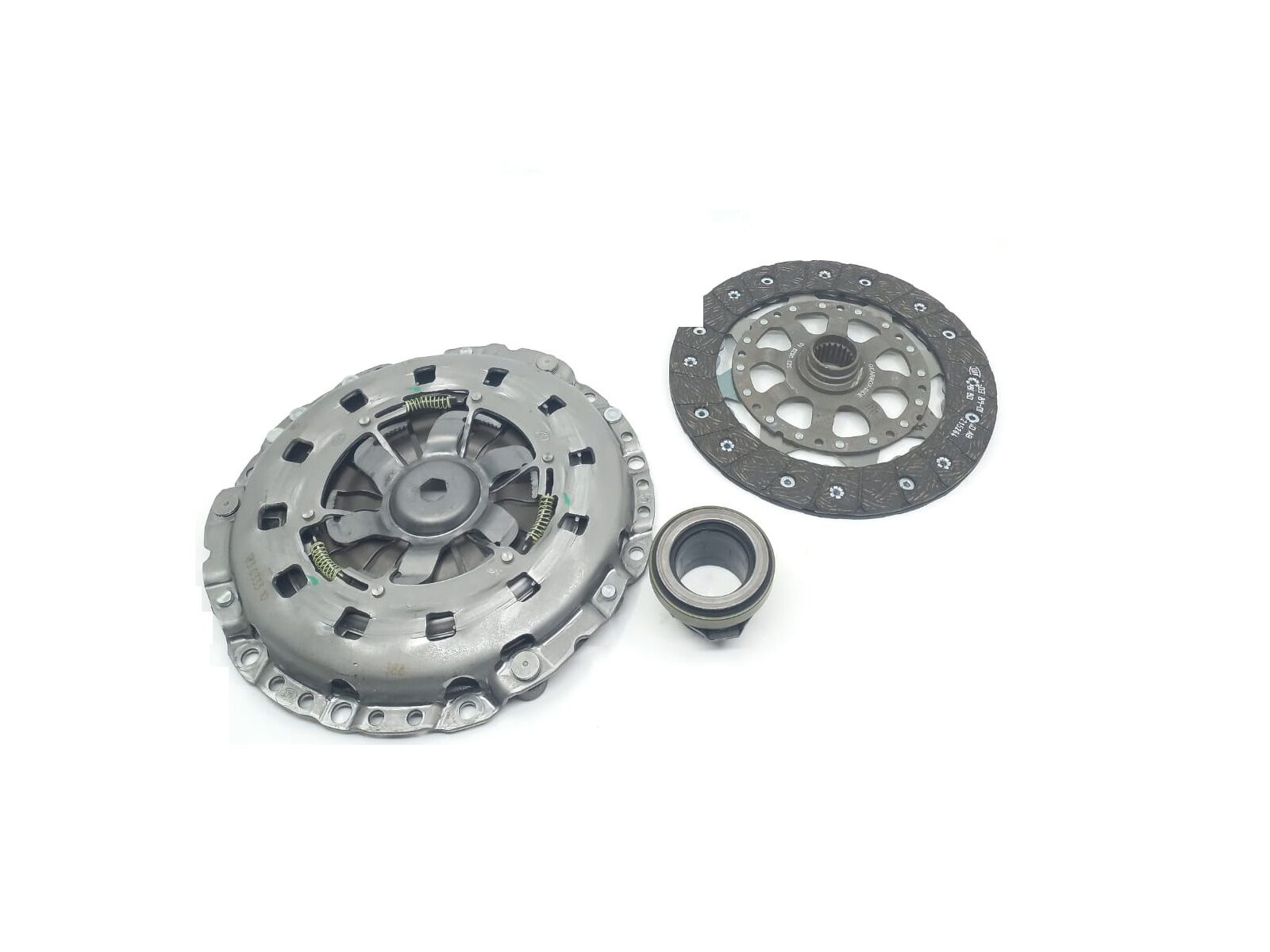 BMW 1-3 SERİSİ DEBRİYAJ SETİ E46.E87.N40.N46.N42.N45 LUK