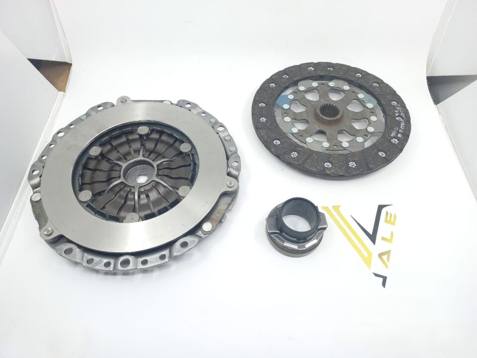 BMW 1-3 SERİSİ DEBRİYAJ SETİ E46.E87.N40.N46.N42.N45 LUK