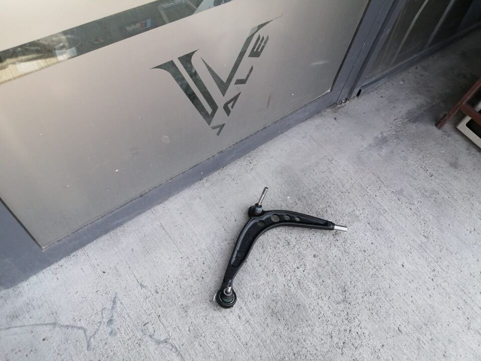 BMW 3 SERİSİ ÖN SALINCAK - L - E36 LEMFÖRDER