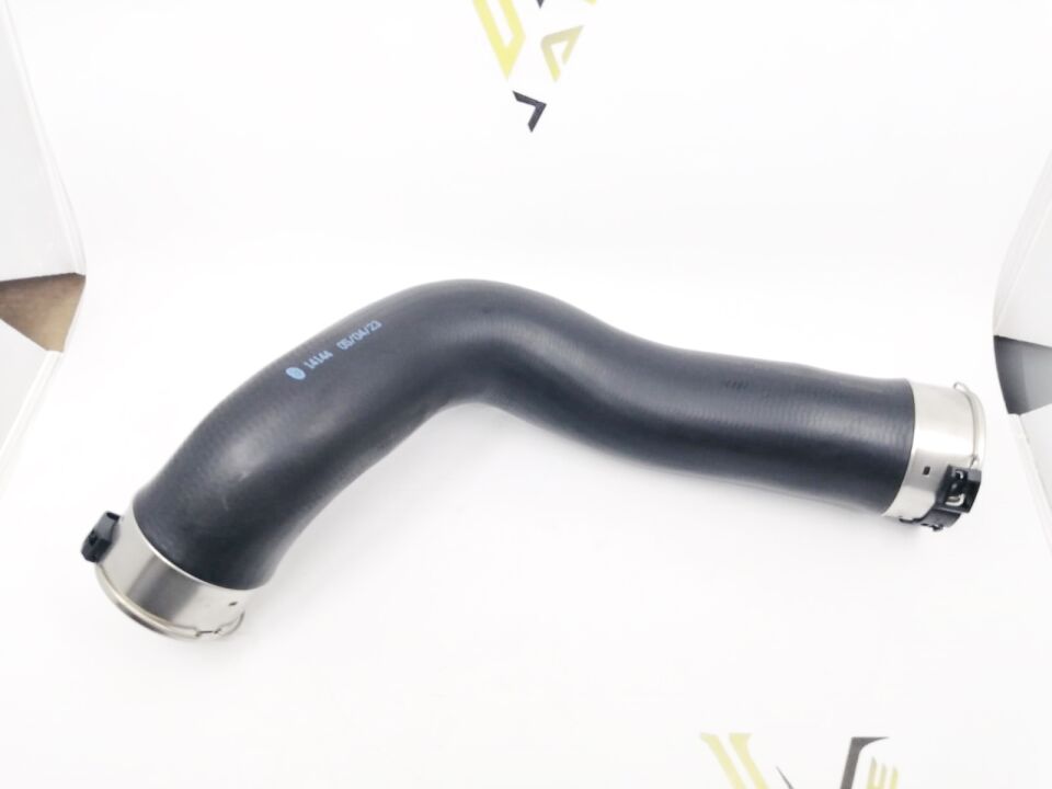 BMW 5 SERİSİ TURBO HORTUMU F10 YAN SANAYİ