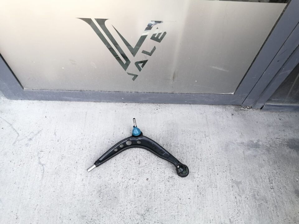 BMW 3 SERİSİ ÖN SALINCAK - R - E36 LEMFÖRDER