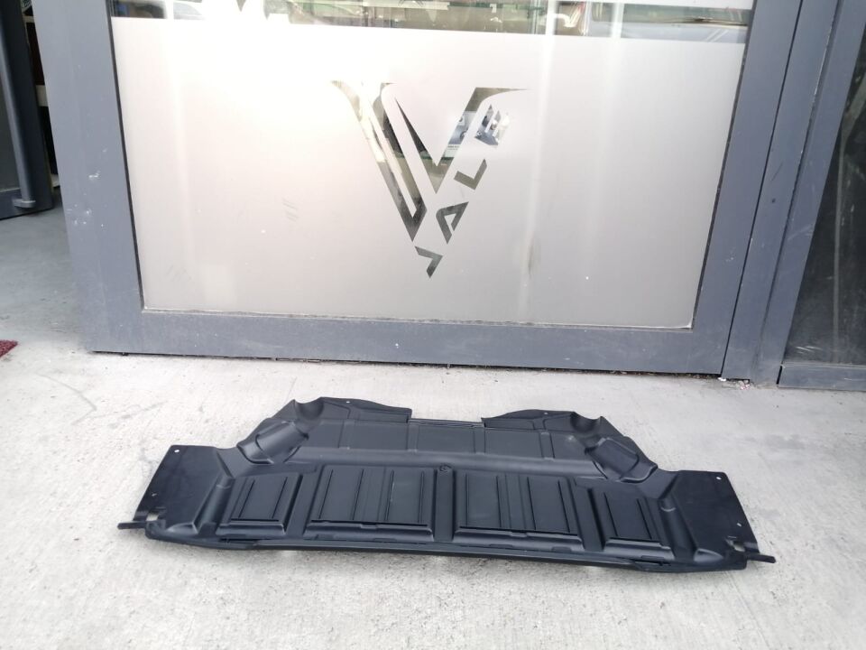 BMW X5 SERİSİ MOTOR ALT MUHAFAZA BAKALİTİ E53.M57N YAN SANAYİ