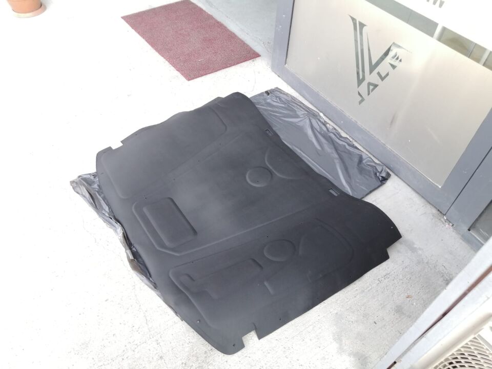 BMW 5 SERİSİ MOTOR KAPUT İZALASYON KEÇESİ E34 YAN SANAYİ