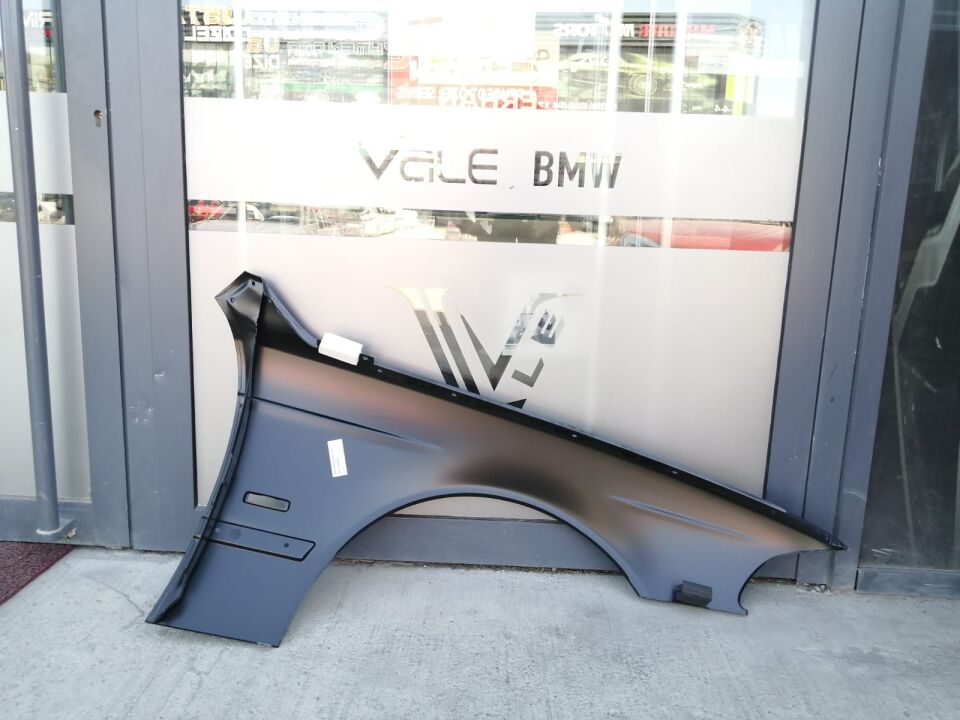 BMW 5 SERİSİ ÖN ÇAMURLUK - L - DELİKLİ - E39 YAN SANAYİ