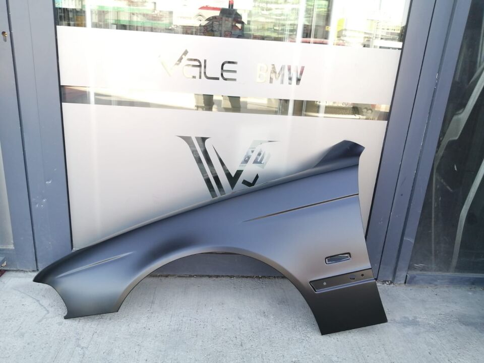 BMW 5 SERİSİ ÖN ÇAMURLUK - L - DELİKLİ - E39 YAN SANAYİ