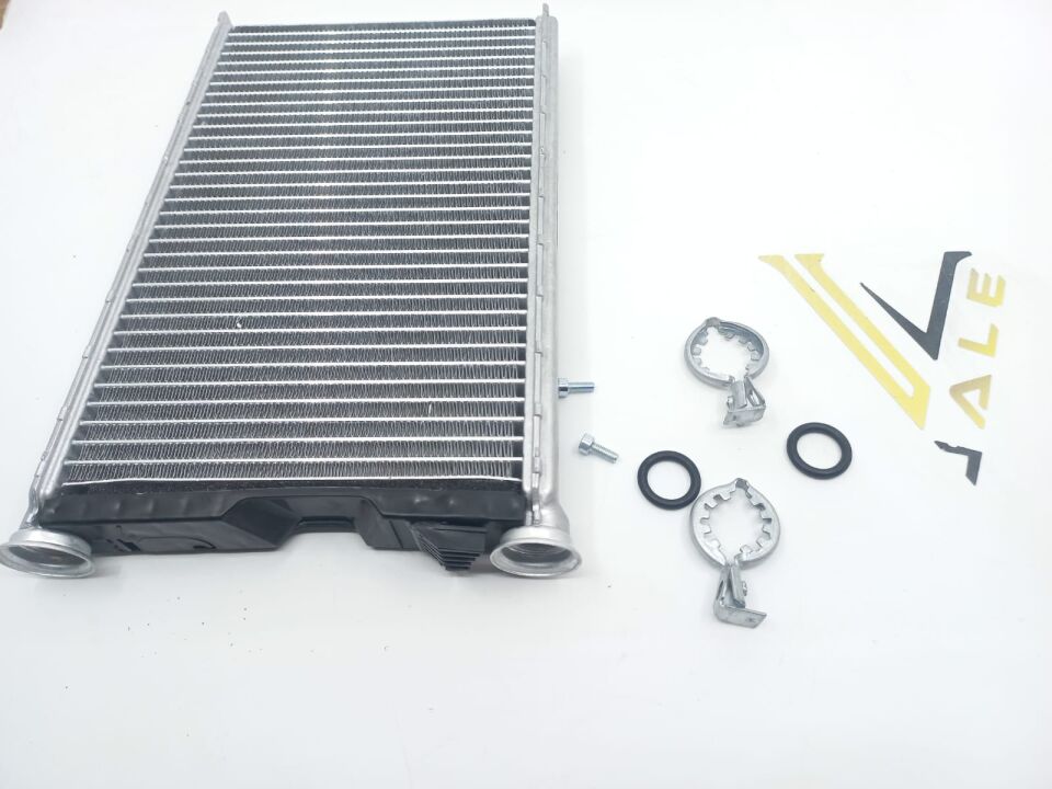 BMW 1-3 SERİSİ KALORİFER RADYATÖRÜ 2 AĞIZDA GENİŞ E87.E90.E90LCİ BEHR