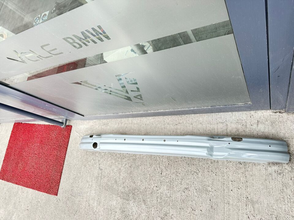 BMW 5 SERİSİ ÖN TAMPON İÇ DEMİRİ E39 YAN SANAYİ