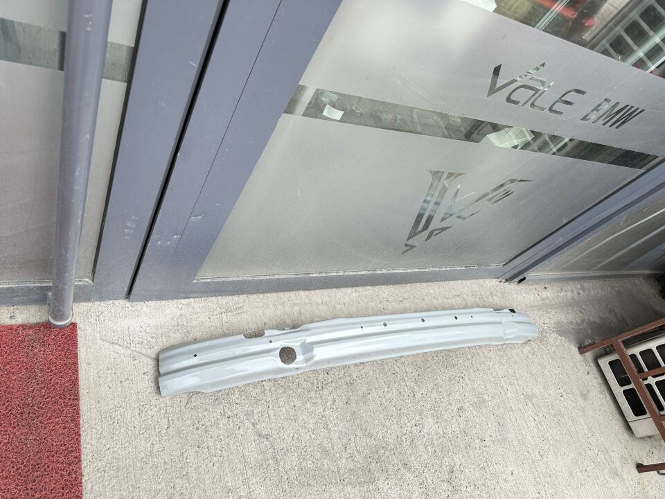 BMW 5 SERİSİ ÖN TAMPON İÇ DEMİRİ E39 YAN SANAYİ