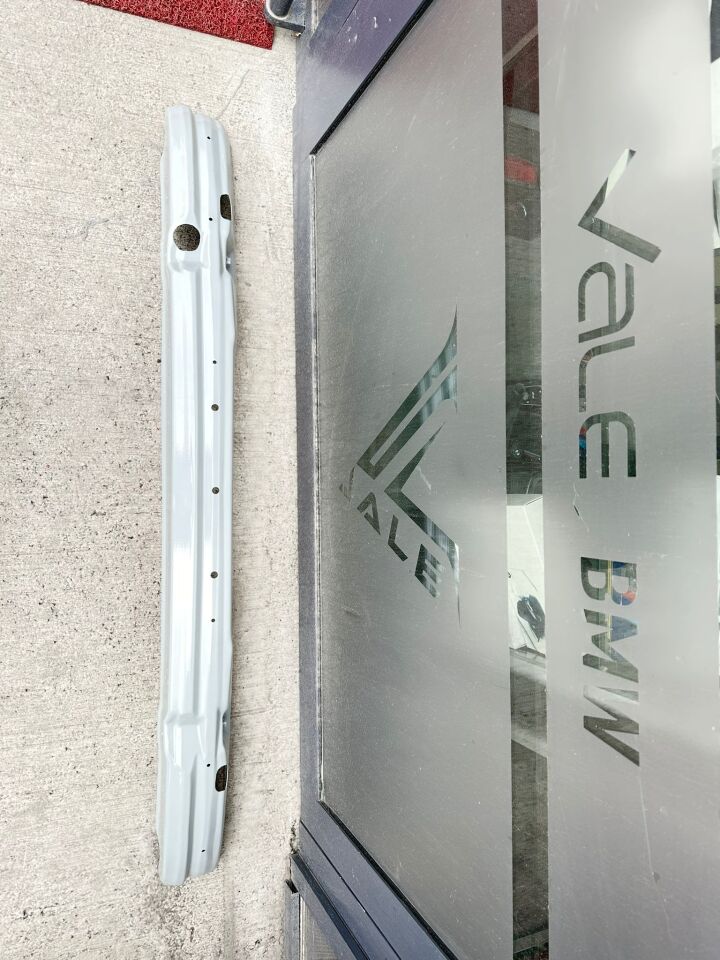 BMW 5 SERİSİ ÖN TAMPON İÇ DEMİRİ E39 YAN SANAYİ