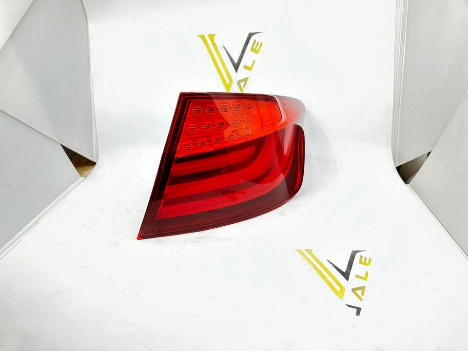 BMW 5 SERİSİ DIŞ STOP LAMBASI - R - F10 YAN SANAYİ