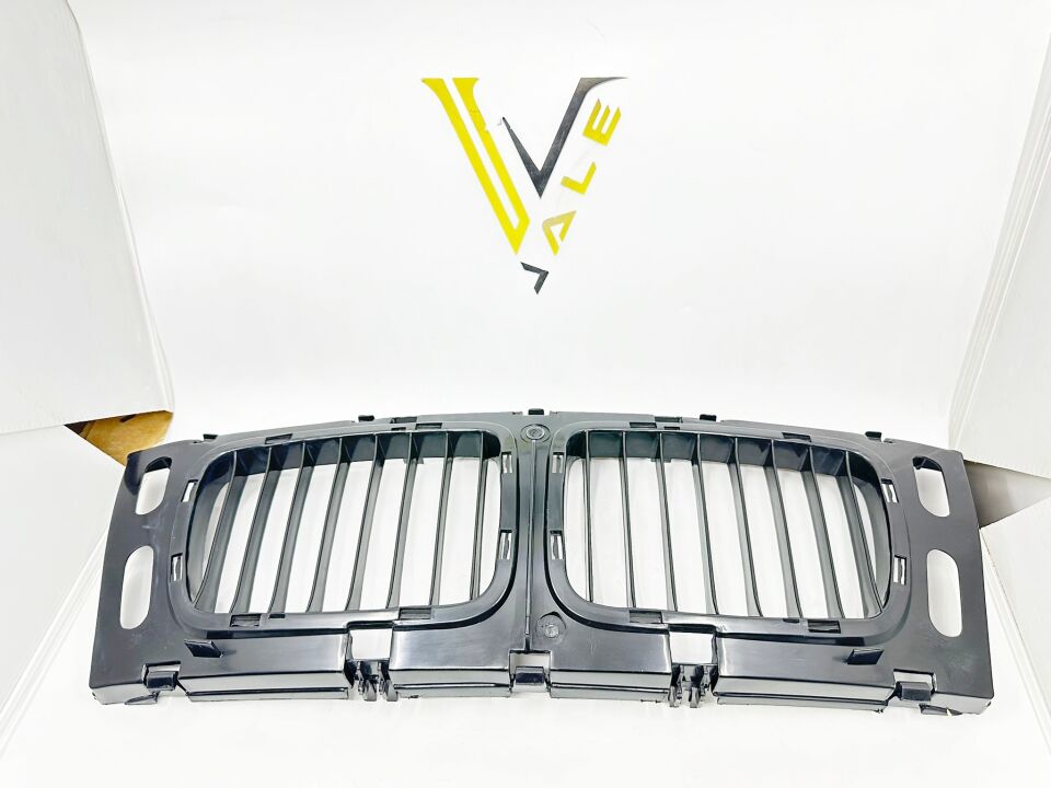 BMW 5 SERİSİ PANJUR ORTA - KROMSUZ - E34.Y.M YAN SANAYİ