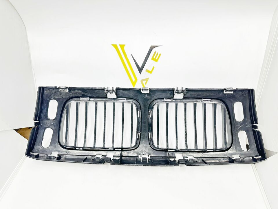 BMW 5 SERİSİ PANJUR ORTA - KROMSUZ - E34.Y.M YAN SANAYİ