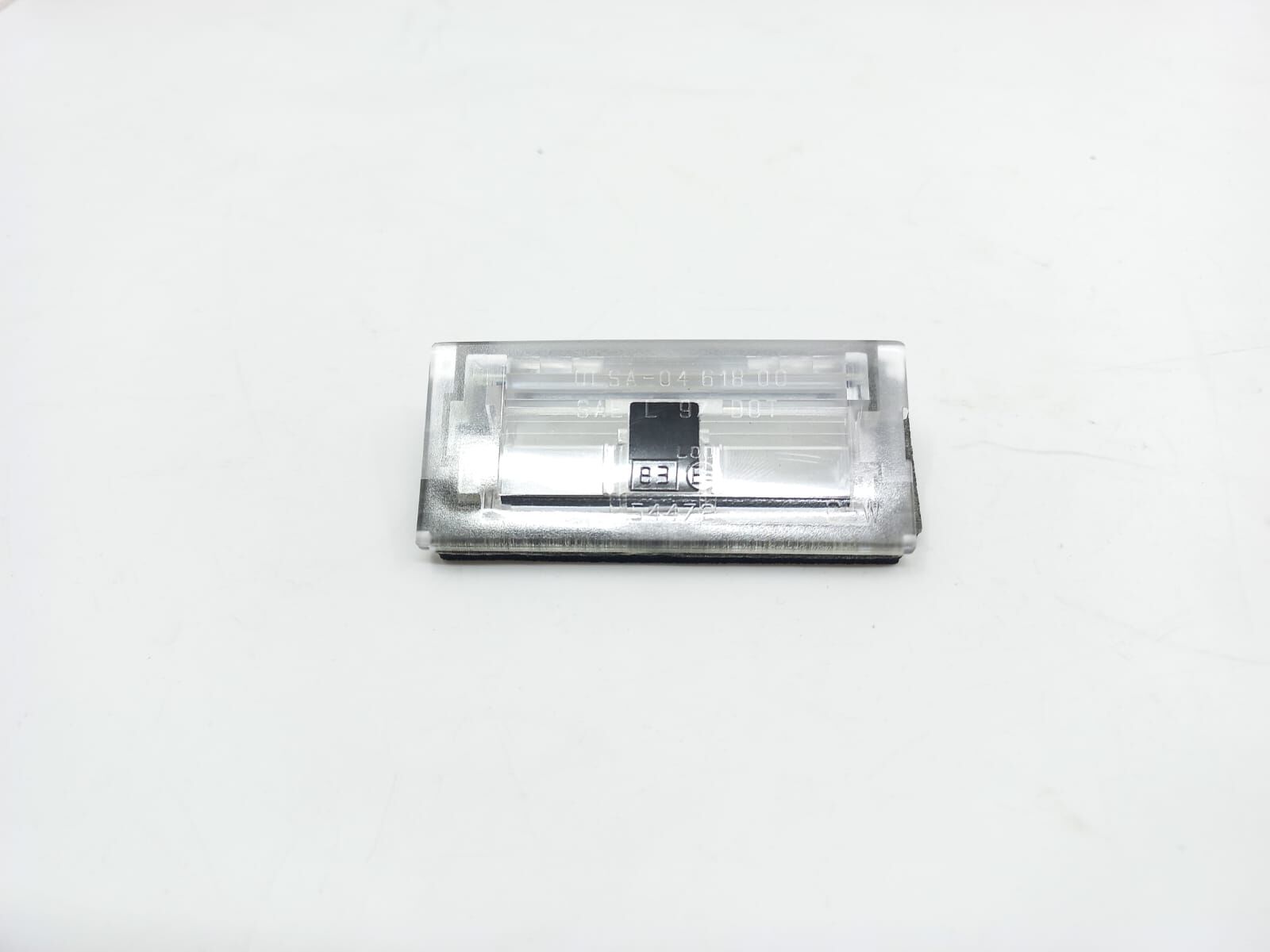 BMW 3 SERİSİ PLAKA LAMBA CAMI E46 ORJİNAL