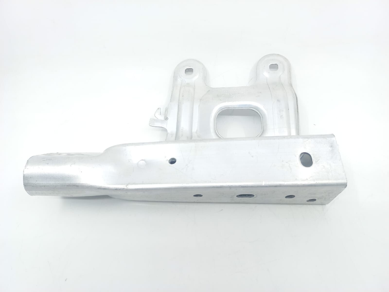 BMW 1-3 SERİSİ ÖN TAMPON AYAĞI - L - F20 F30 YAN SANAYİ