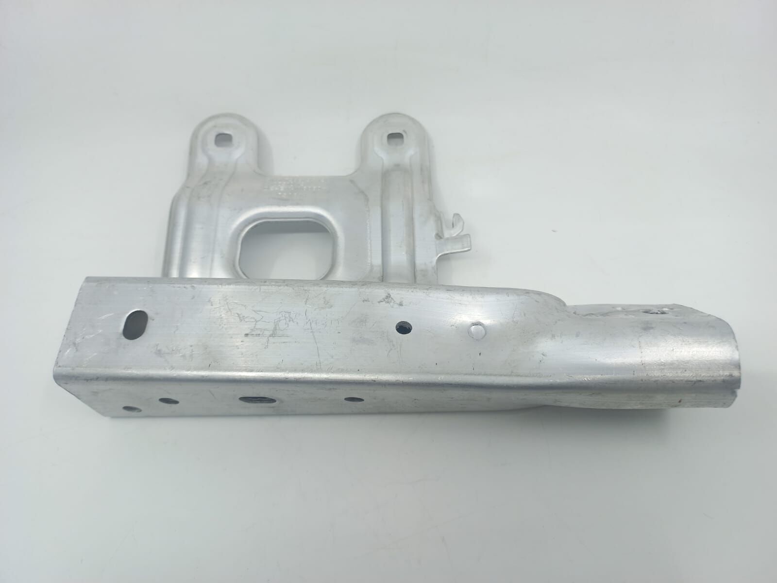 BMW 1-3 SERİSİ ÖN TAMPON AYAĞI  - R - F20 F30 YAN SANAYİ