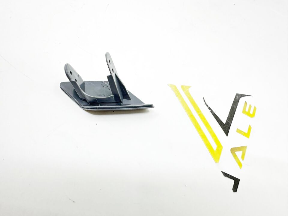 BMW 4 SERİSİ FAR YIKAMA KAPAĞI - L - F32.F33.F36 YAN SANAYİ