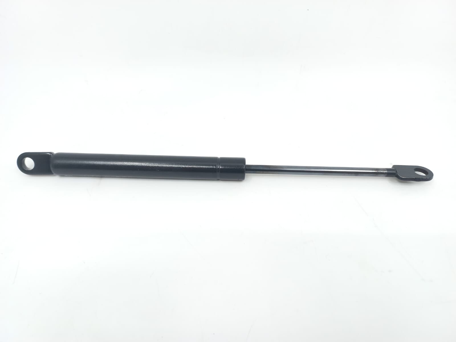 BMW 3 SERİSİ MOTOR KAPUT AMORTİSÖRÜ E30 YAN SANAYİ