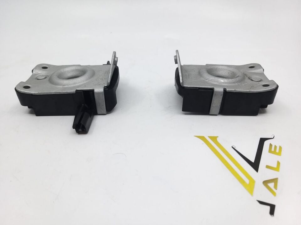 BMW 3 SERİSİ KAPUT KİLİT ALT KARŞILIĞI L - SOL E36 ORJİNAL